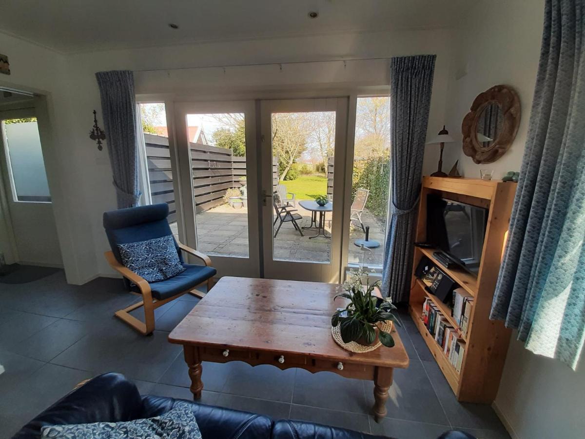 Appartement Boomgaard Vrouwenpolder Eksteriør billede